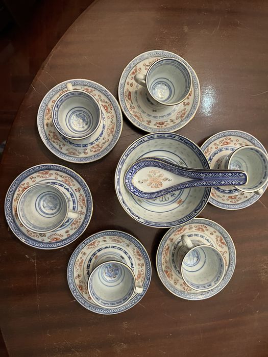 Conjunto  de taças chinesas