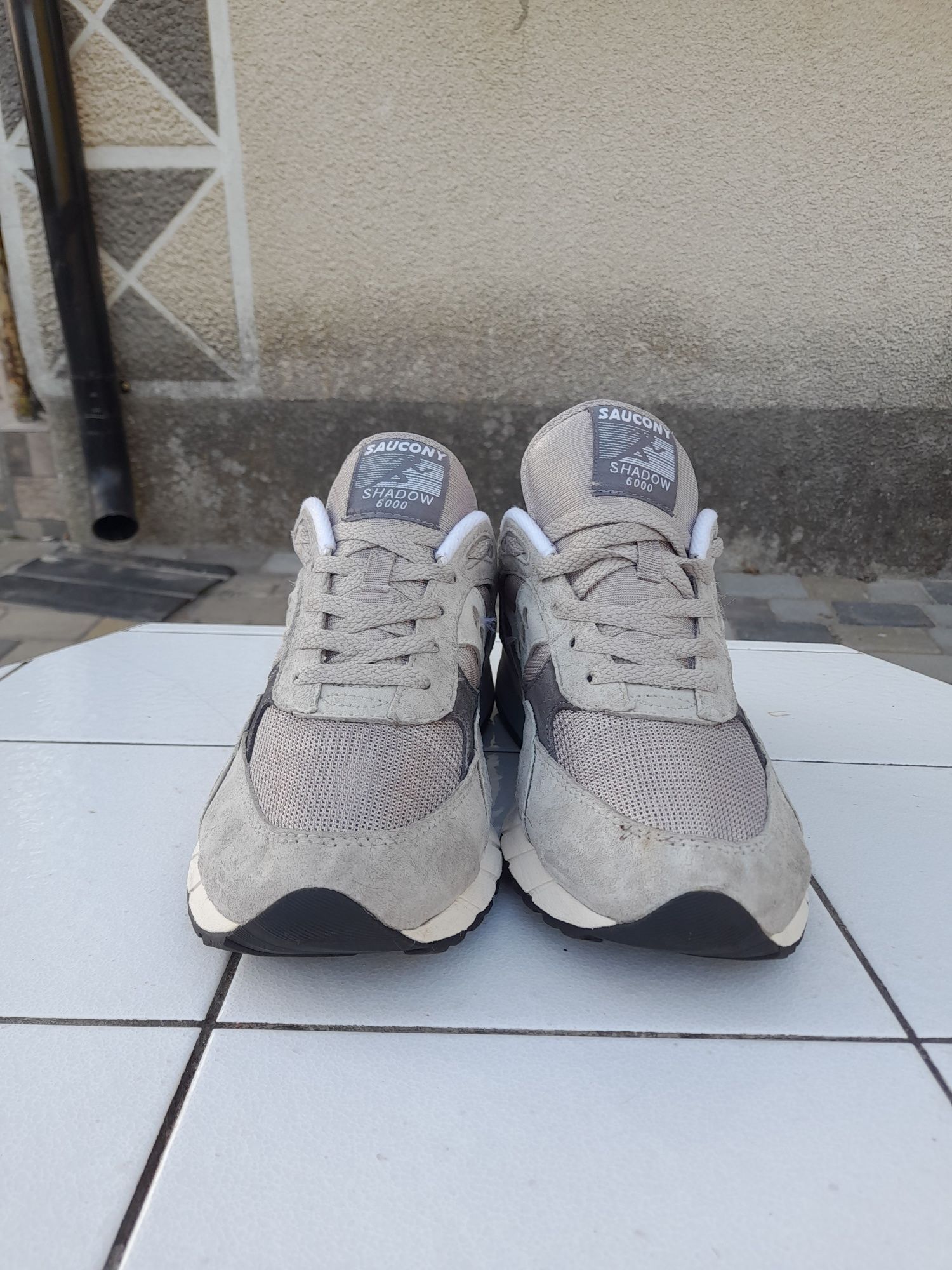 Кросівки чоловічі Saucony Shadow 6000
Розмір 45 довжина устілки 28 см
