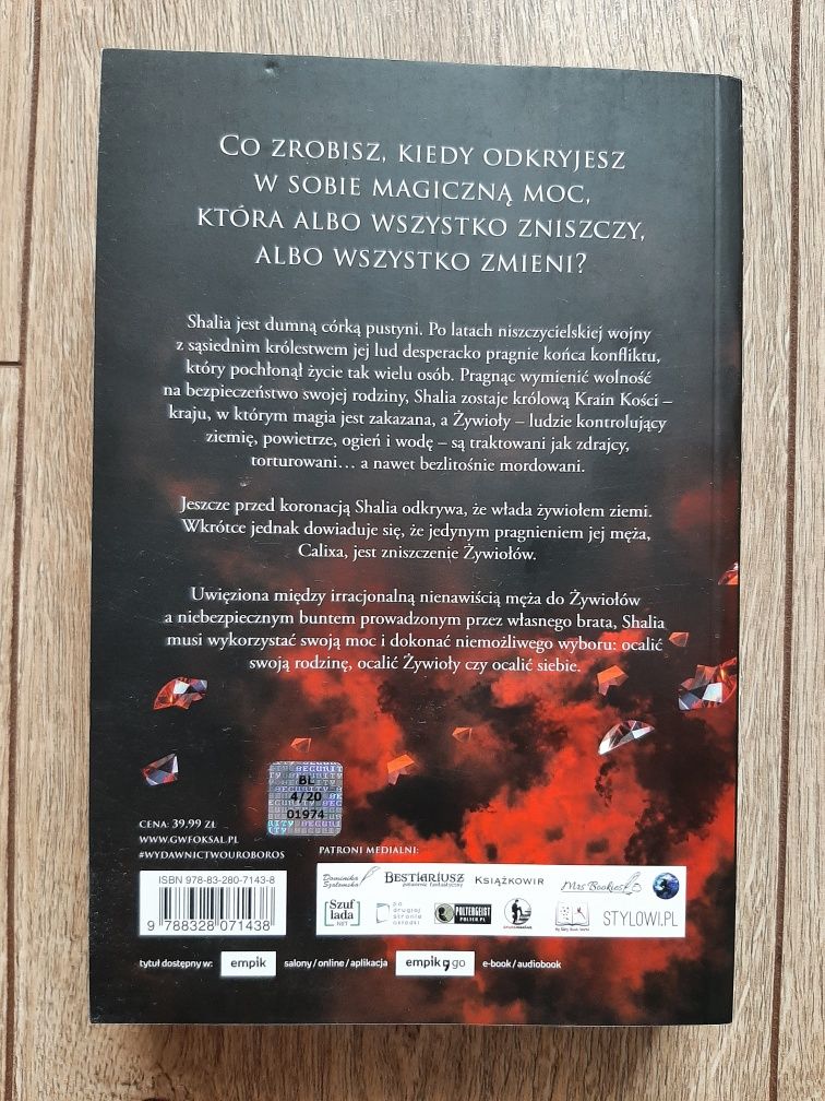 Berło ziemi Tom 1 "Żywioły"