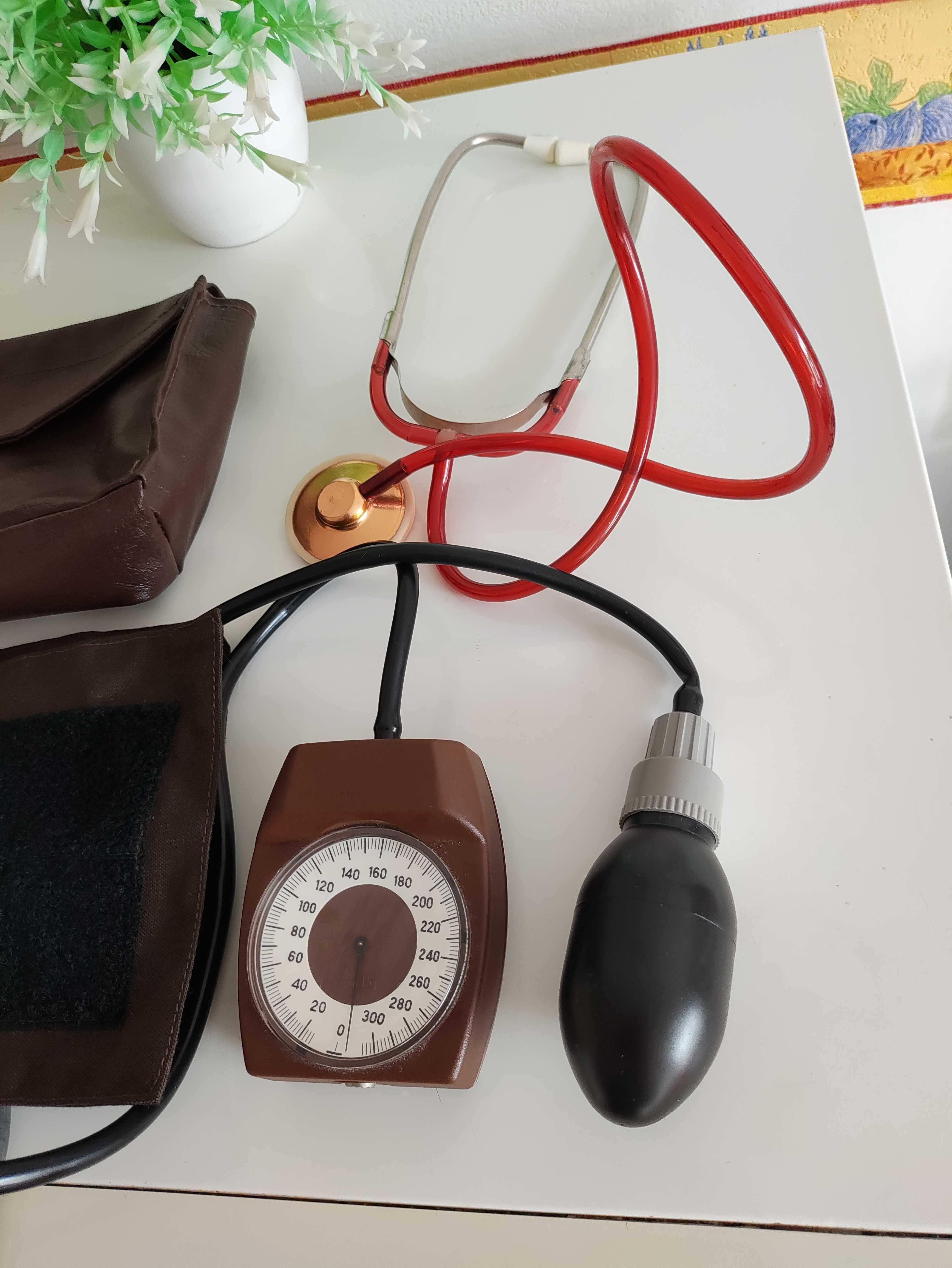 Ciśnieniomierz naramienny zegarowy Ręczny radziecki stetoskop