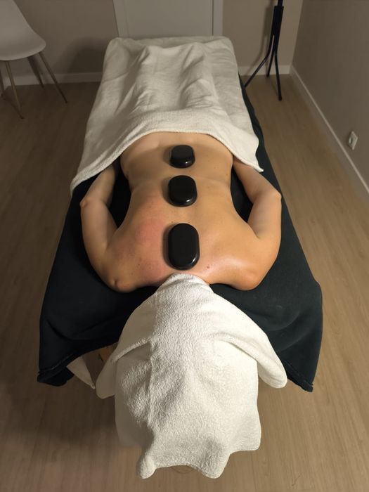 Massagem relaxamento/ terapêutica