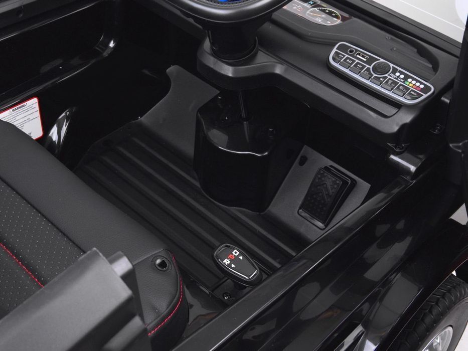 Auto Na Akumulator Duży Mercedes Z Naczepa Pa0289