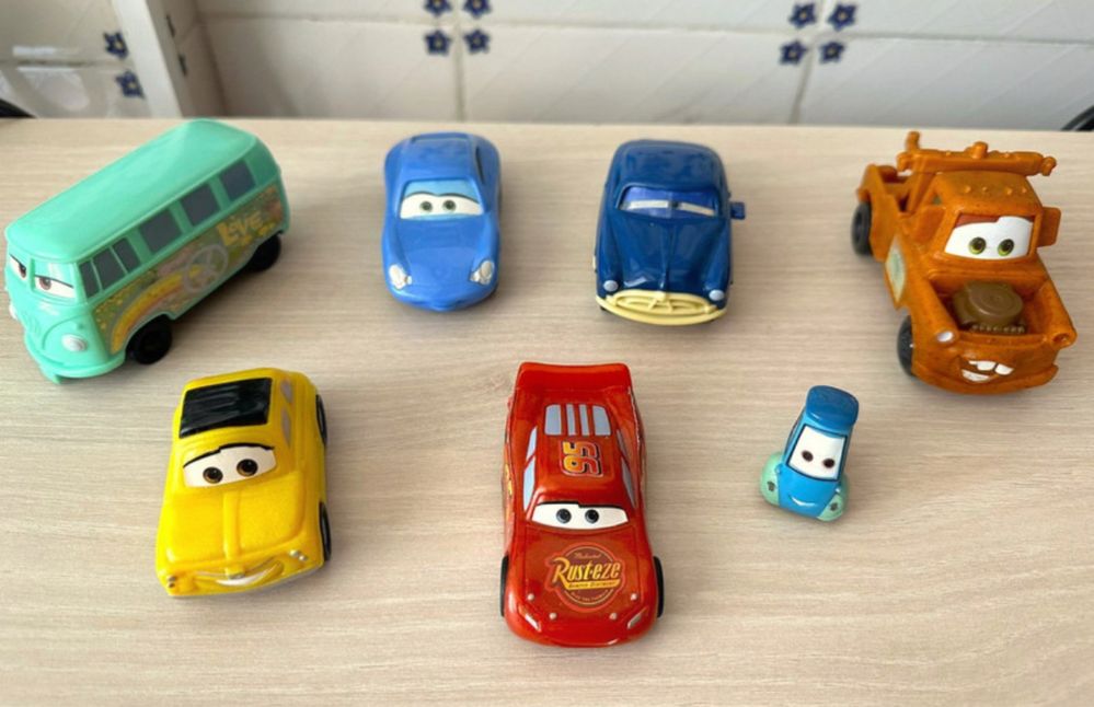 Camiao Mack Faisca Mcqueen Lightning disney carros camiao brinquedos
