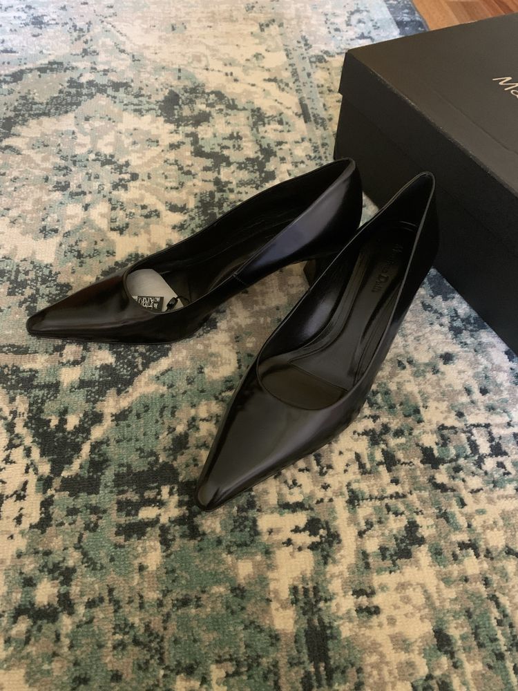 Продам туфли massimo dutti 41 p.