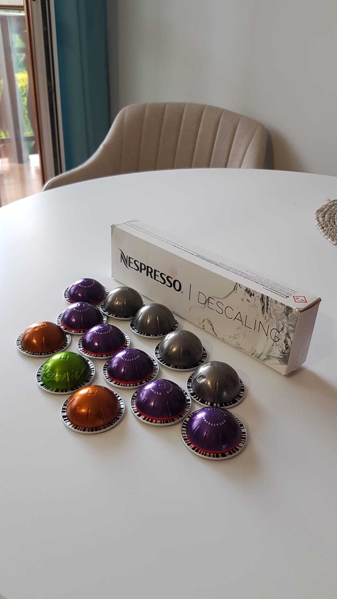 Ekspres do kawy Nespresso Virtuo Plus