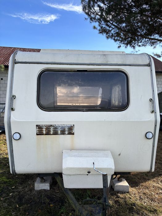 PRZYCZEPKA kamper niewiadów.