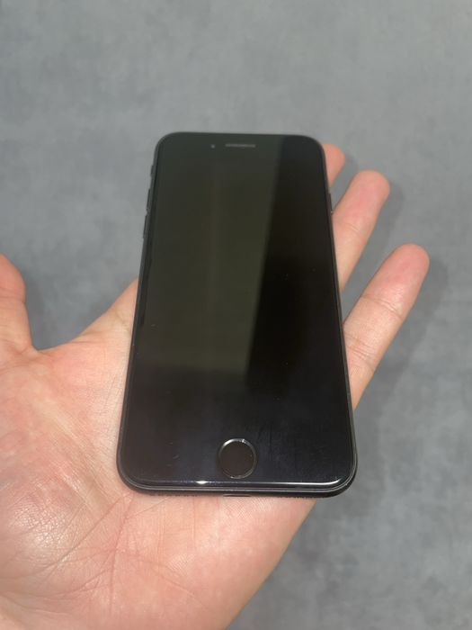 iPhone SE 2020 64g + Коробка