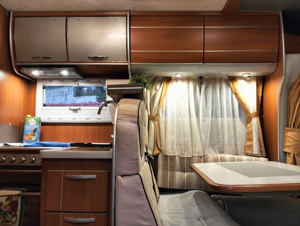 Autocaravana Mclouis Tandy 672 CAMA CENTRAL