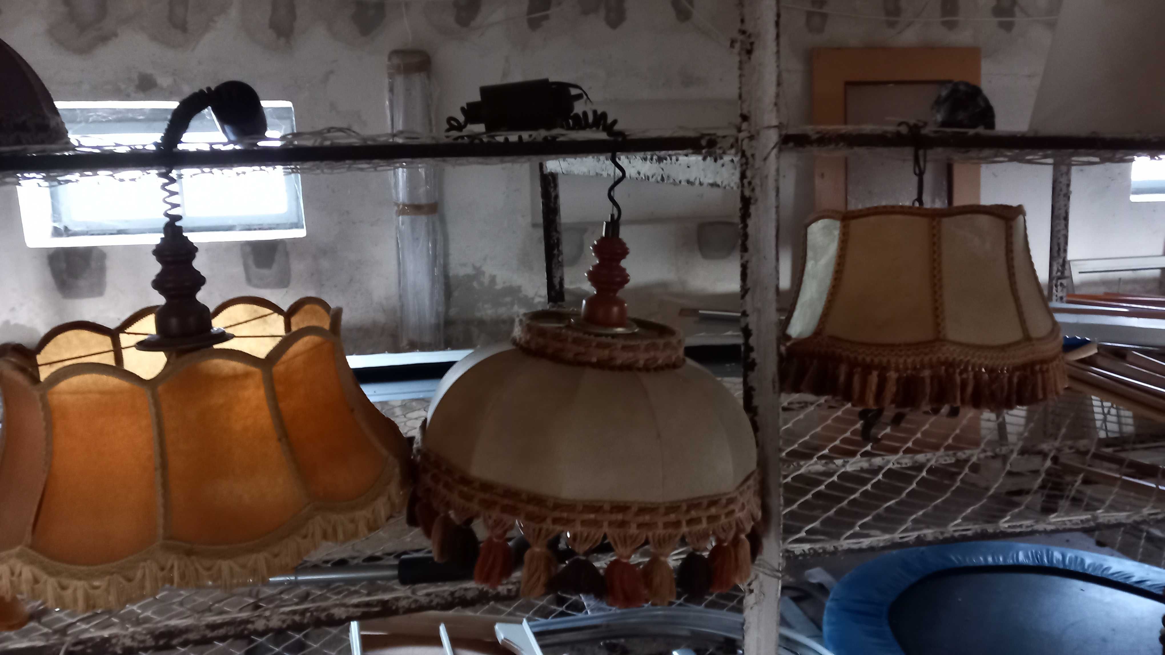 Lampa vintage,PRL drewniane-stojące,wiszące.