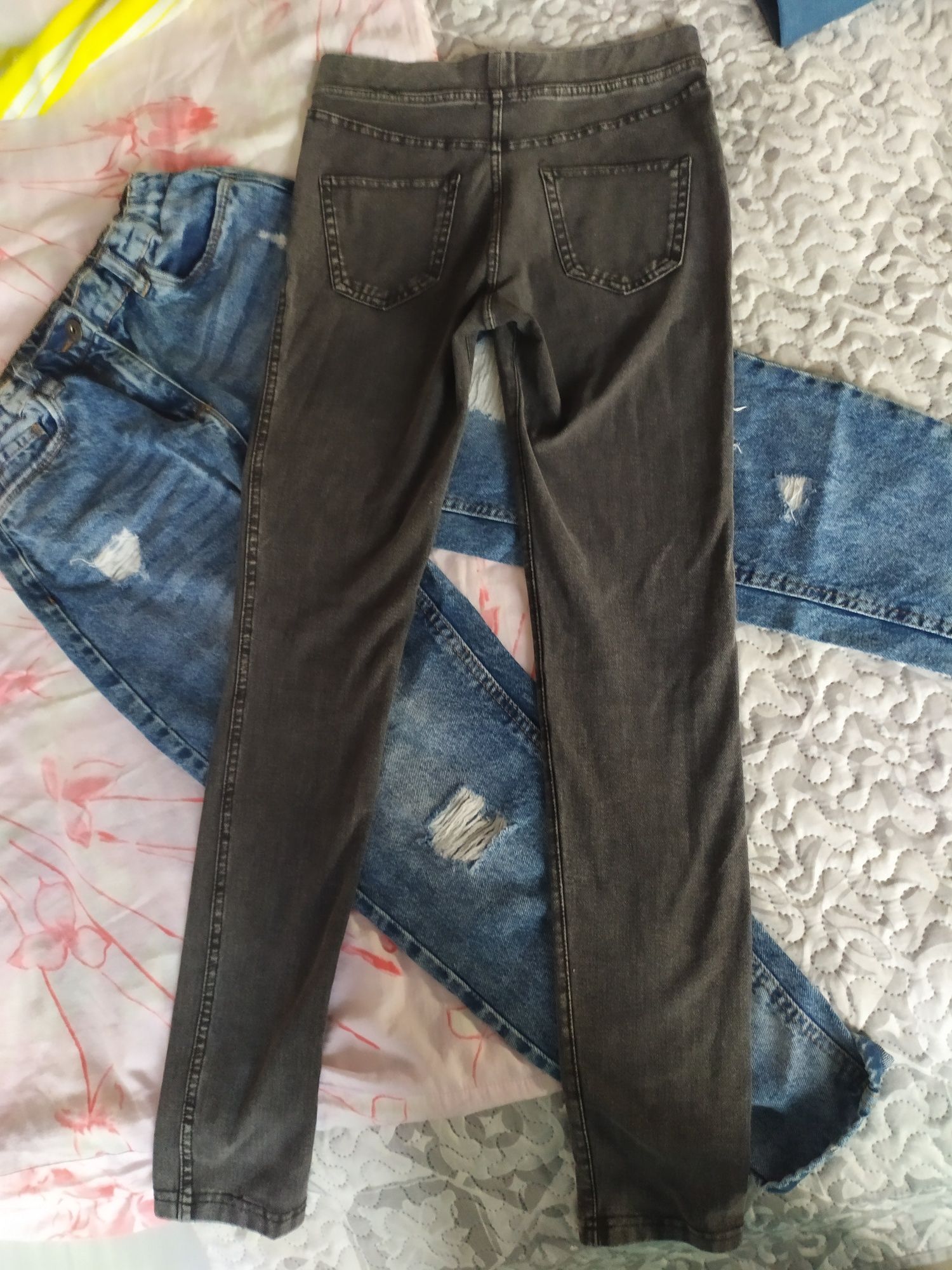 Zestaw dwie pary spodni jeans h&m przetarcia wysokie r.152