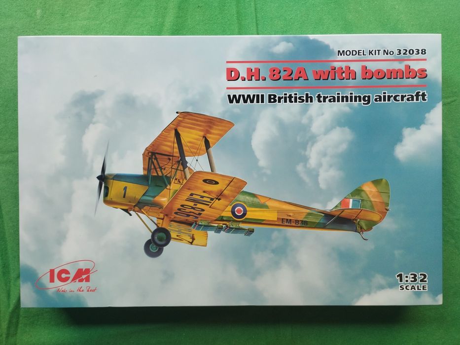 1/32 ICM 32038 de Havilland dH 82 A Tiger Moth CMK painel instrumentos