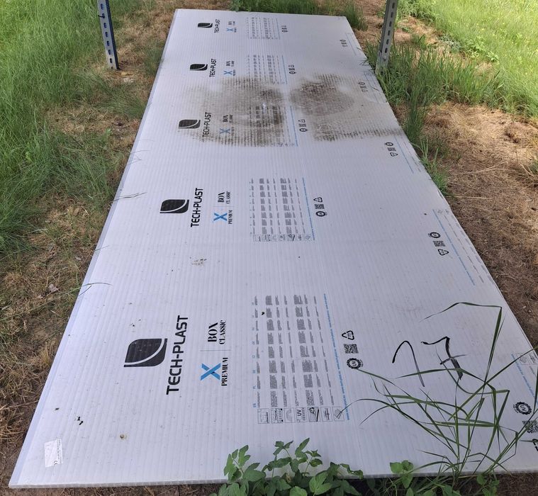 Plexi Pleksi Poliwęglan komorowy 137 x 400 cm - 16 mm grubość