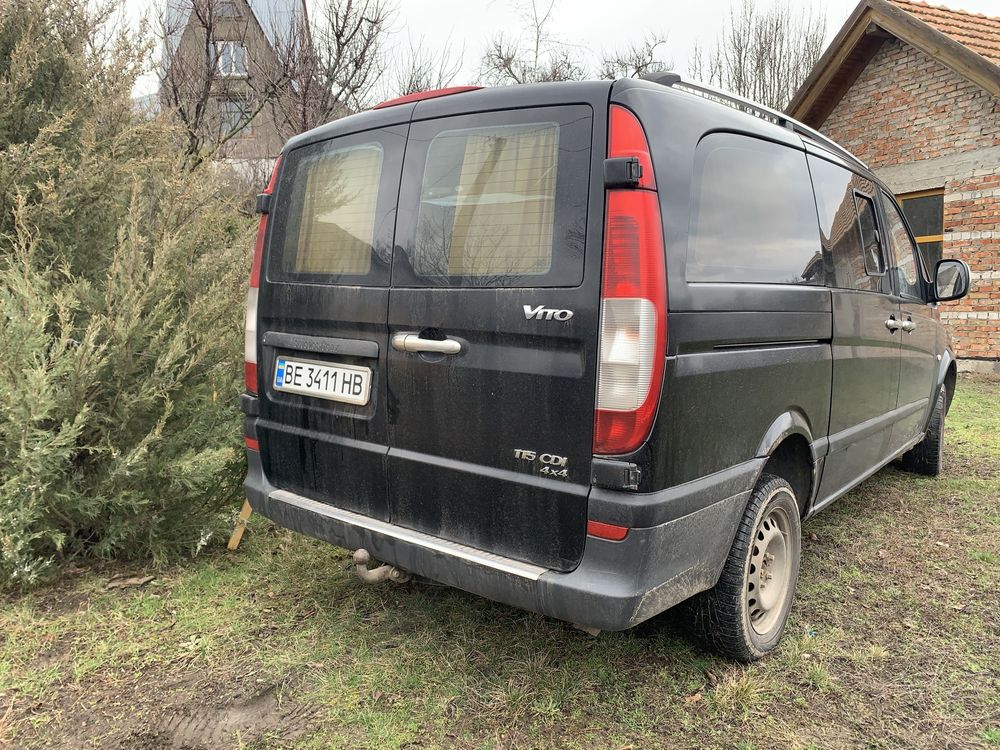 Mercedes VITO 639 115 повний привід , автомат