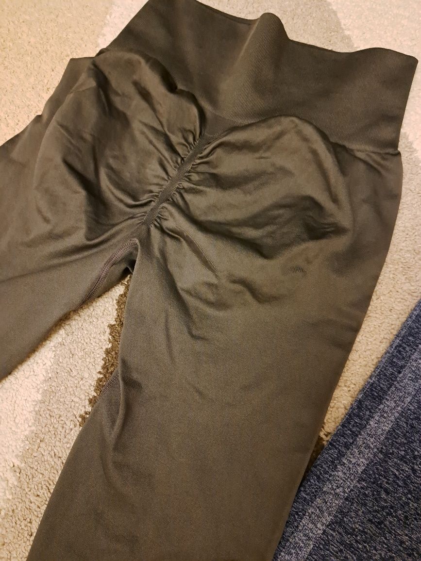 Zestaw dwóch legginsów push up Shein rozmiar M