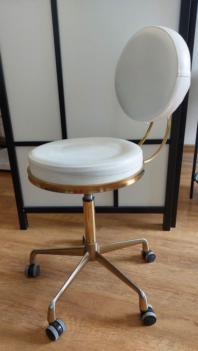 Taboret kosmetyczny H5
