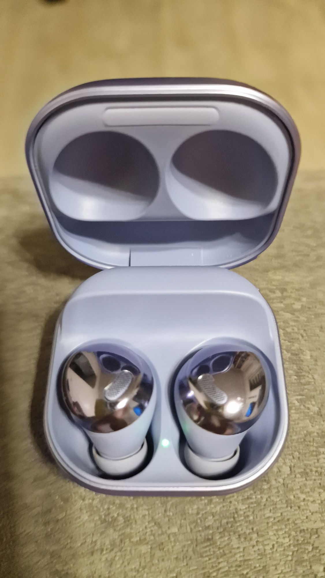 Продам навушники Samsung Galaxy Buds Pro (Violet)