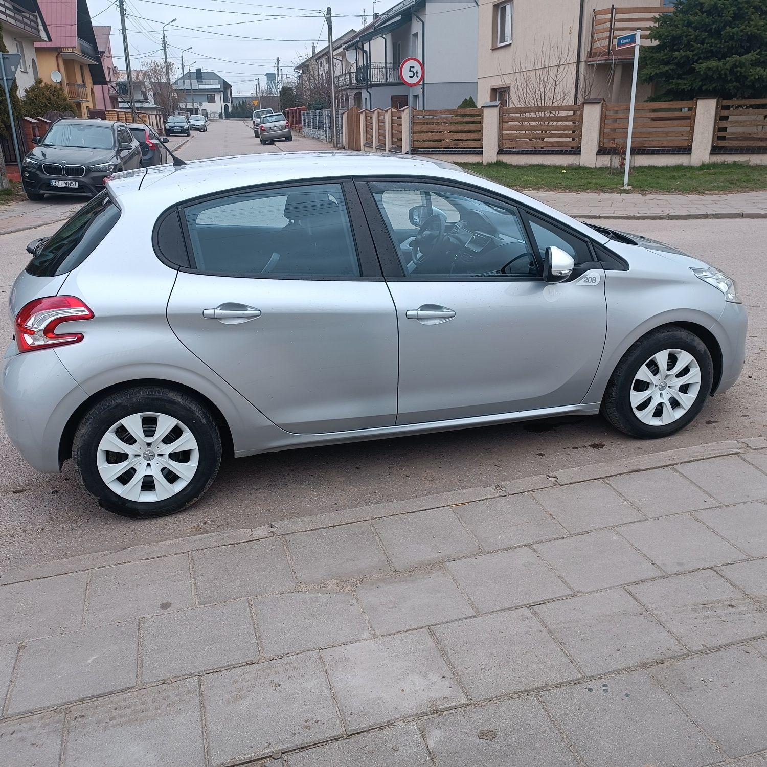 Peugeot 208, 2014 rok, benzyna