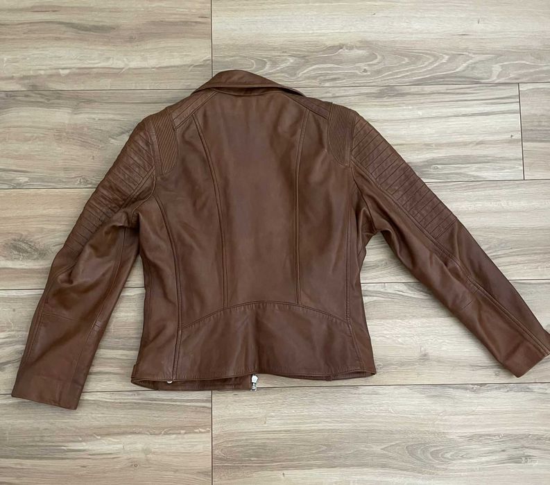 Casaco de pele castanho