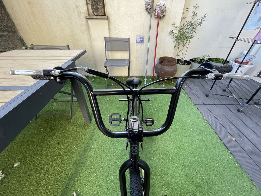 Bicicleta BMX Moma