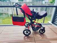 Carrinho com porta-bebés e base auto