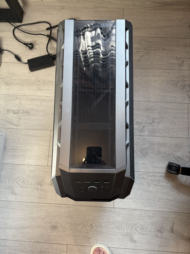 Sprzedam komputer intercor I7 9700k