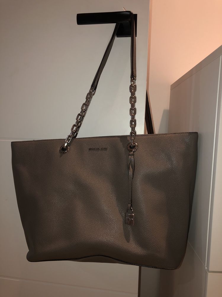 Torebka Michael Kors chain tote