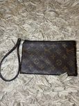 Saszetka Louis Vuitton