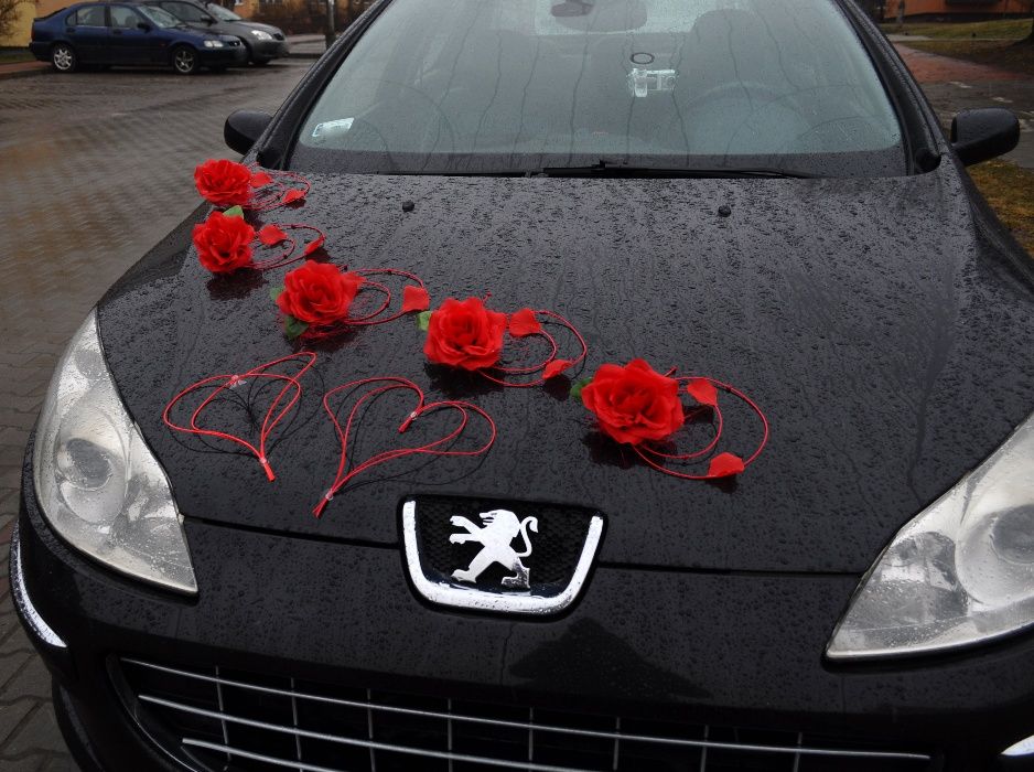 Dekoracja na samochod, róże, delikatna. NOWY ZESTAW.