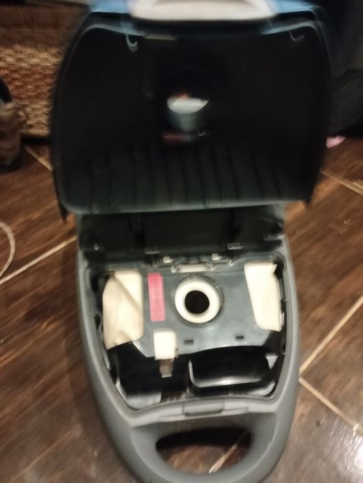 Sprzedam. Odkurzacz Zelmer. Jupiter  2100