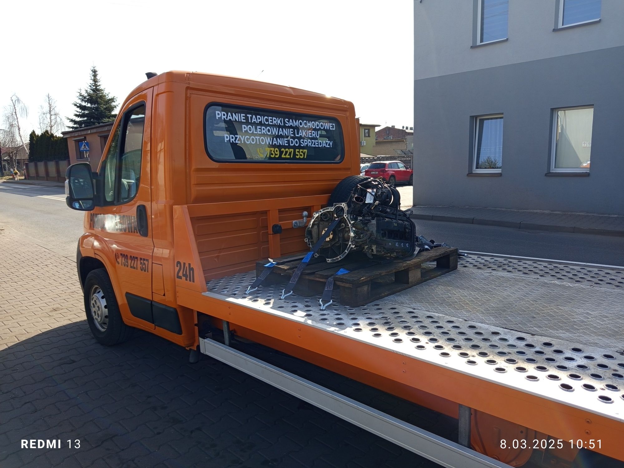 Laweta/Pomoc Drogowa/holowanie/ transport po całej Polsce/ transport N