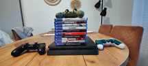 Sprzedam PS4 wersja Slim dysk 1 Tb
