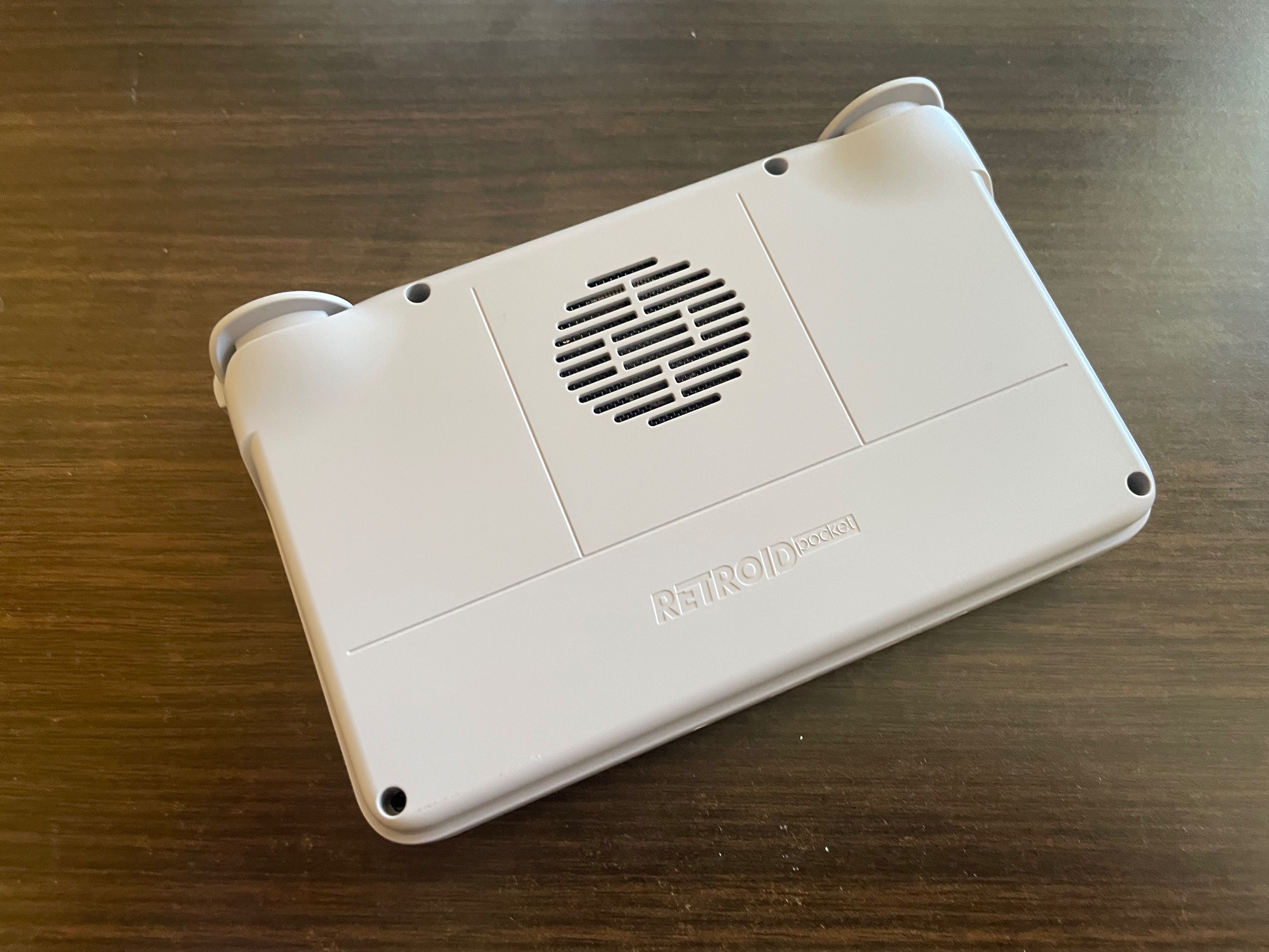 Konsola Retroid Pocket Flip 2 nowa Android + etui grip