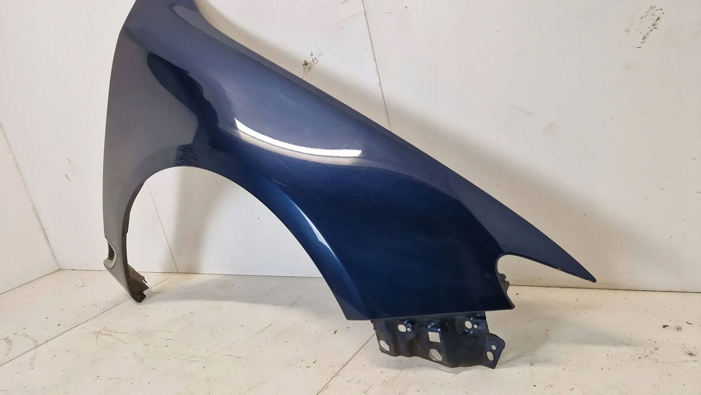 Błotnik Prawy Przedni Przód Saab 9-5/95 Ng Kolor 320
