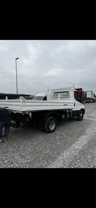 Beton transport betonu suchy beton podsypka piaskowo cementowa