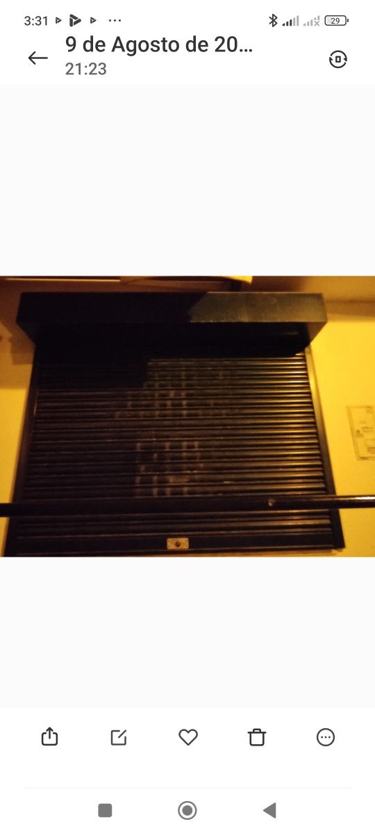 Vendo 5 Grades 3 Montras + 2 Portas completas com fechaduras/chaves