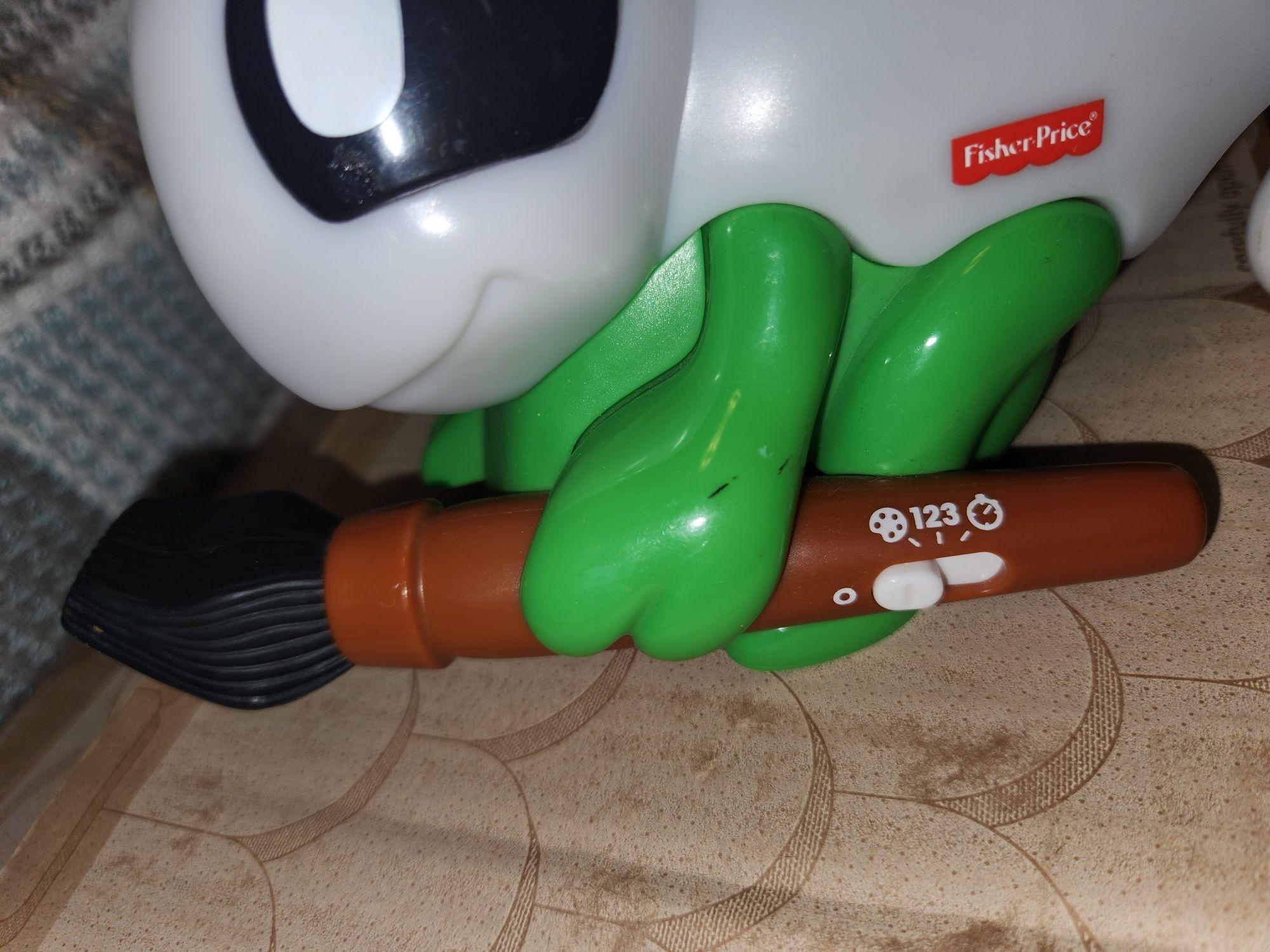Mattel Fisher-Price - Обучающий хамелеон


000254453
Реклама


Игровой