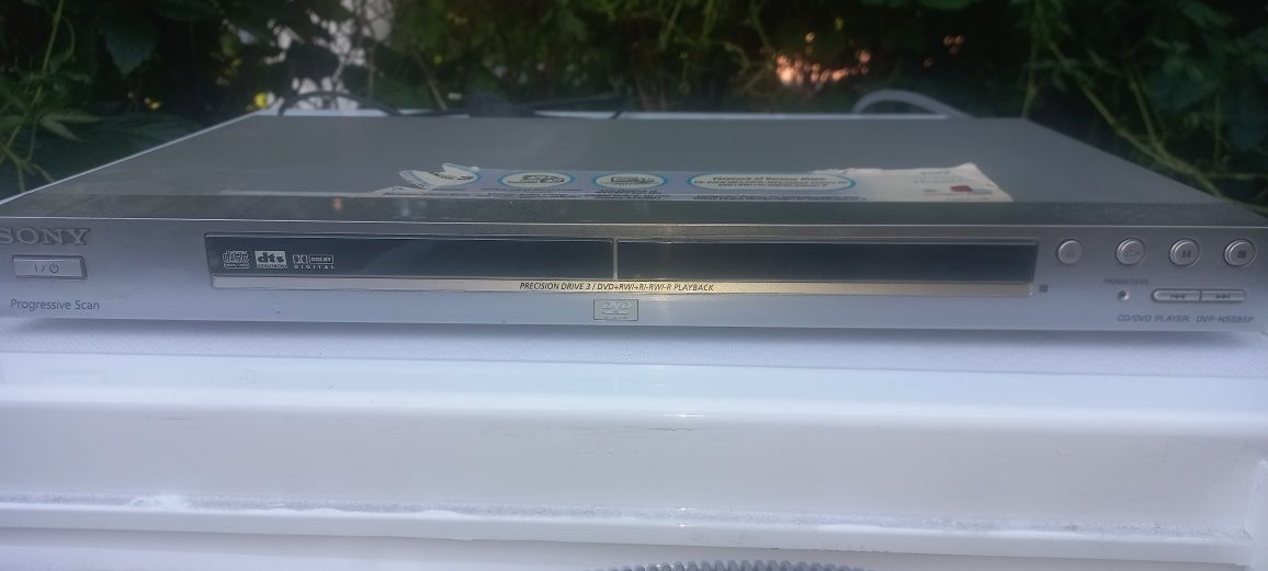 Sprzedam gramofon pro-ject primary.