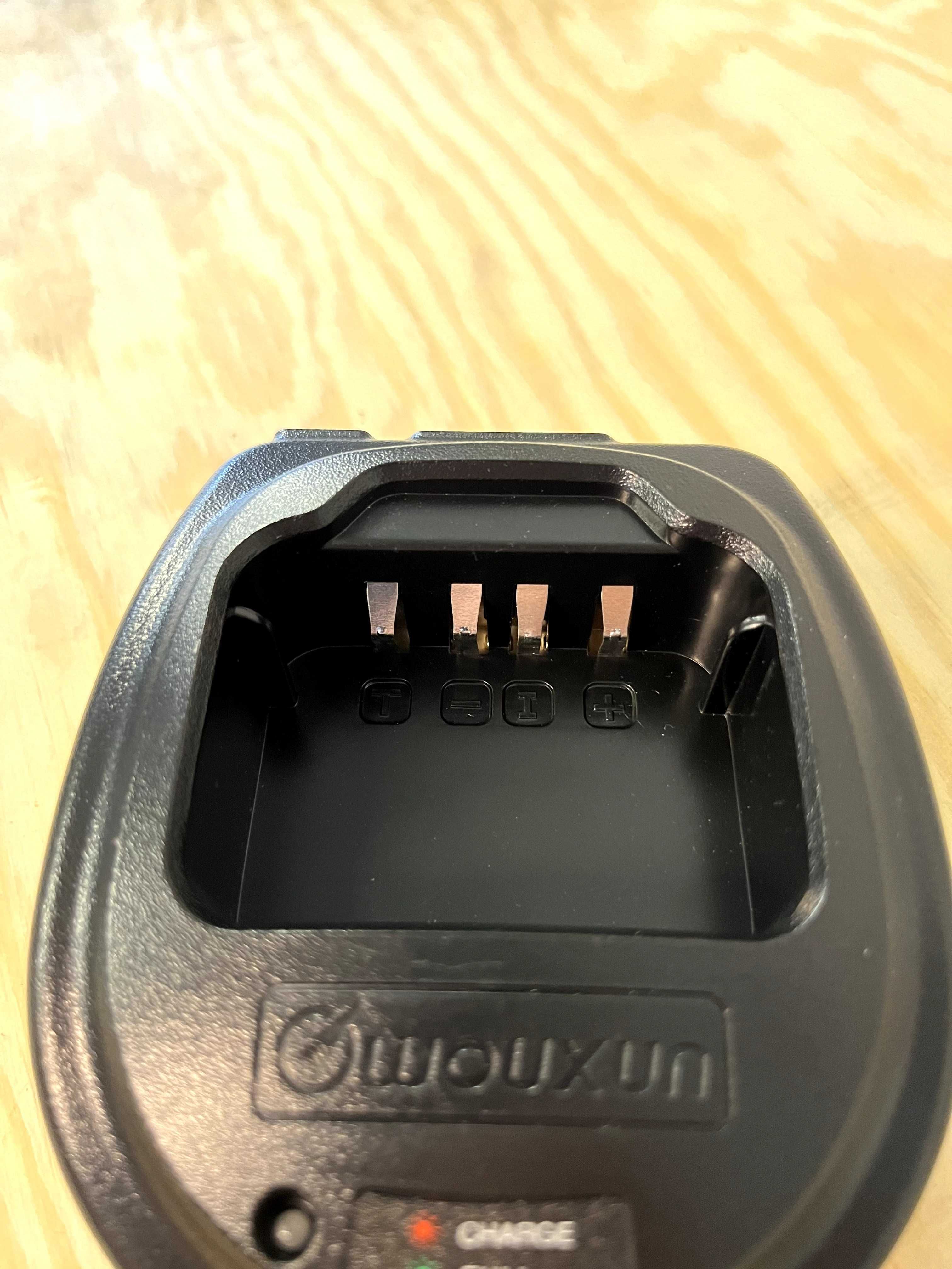 Carregador walkie talkie Wouxun