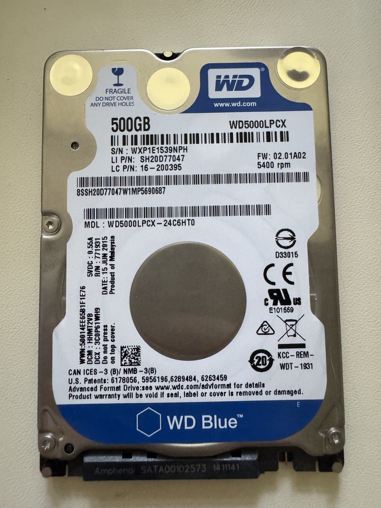 Жорсткі диск WD Blue 2.5, 500gb та SSD 1Tb., гарний стан.