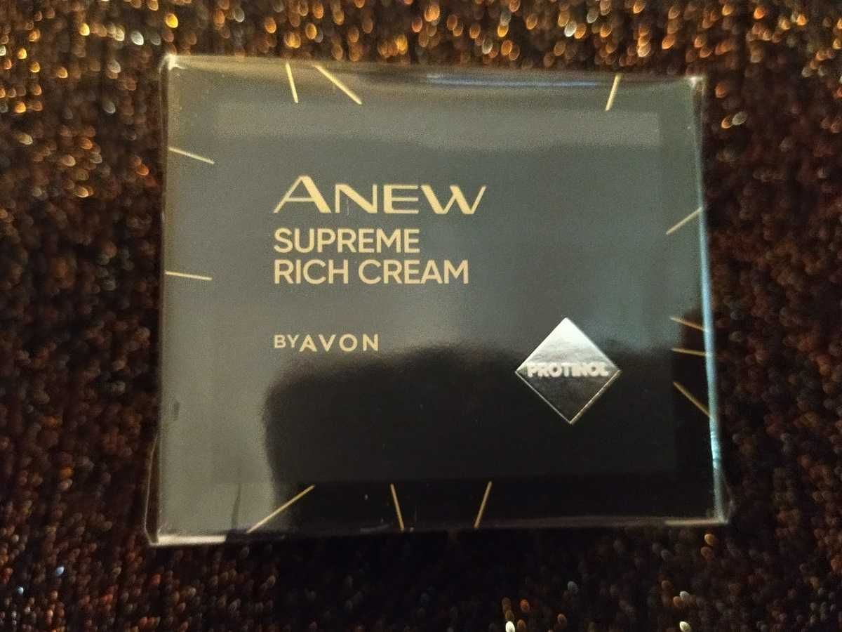 Anew Ultimate Supreme od Avon