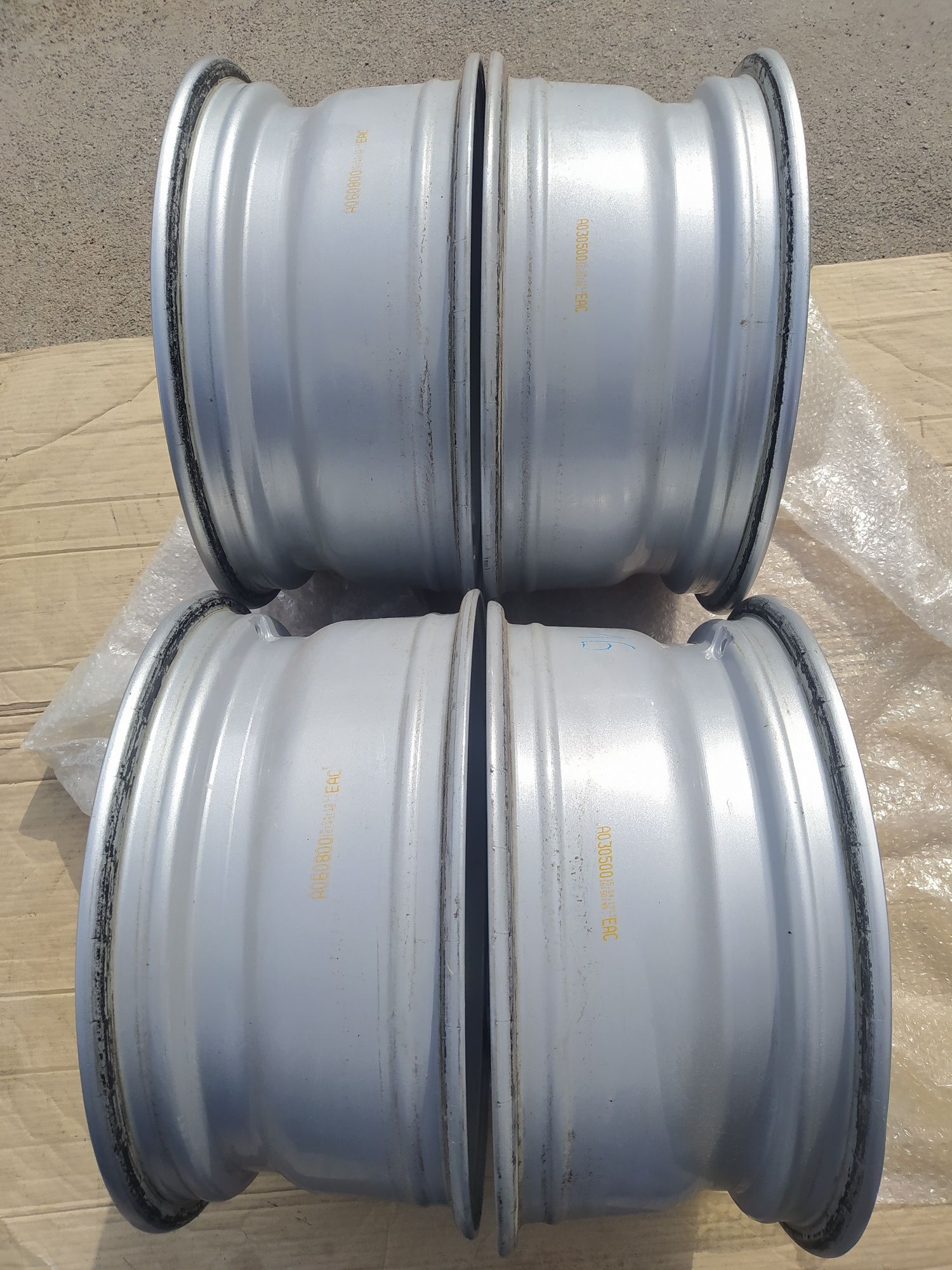 Диски BMW e36/46/90-93/f30-34 VW T5 T6 Trafic Vivaro Insignia 16(5*120