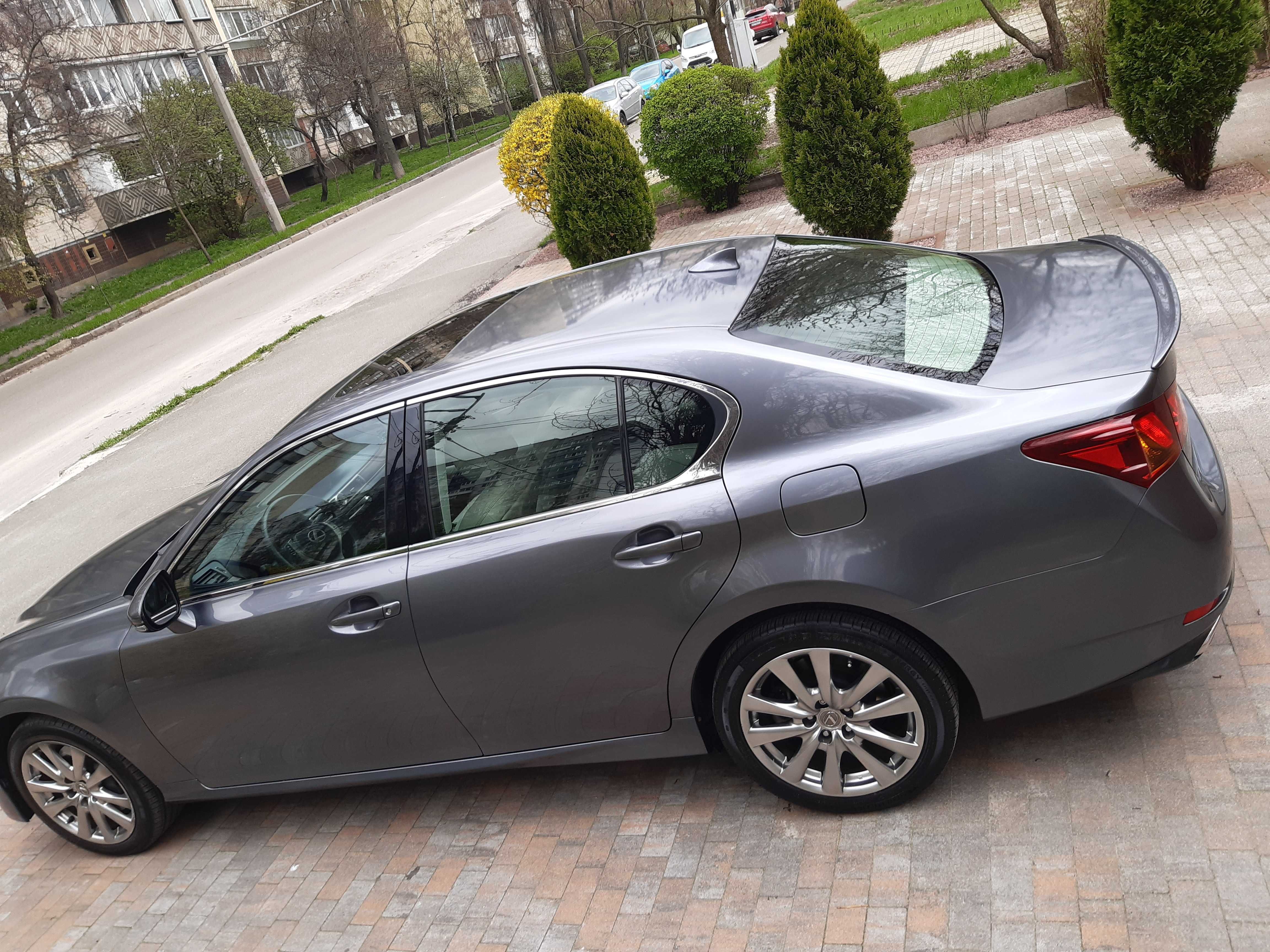 продам отличный Lexus Gs   2015 Gray 3.5L