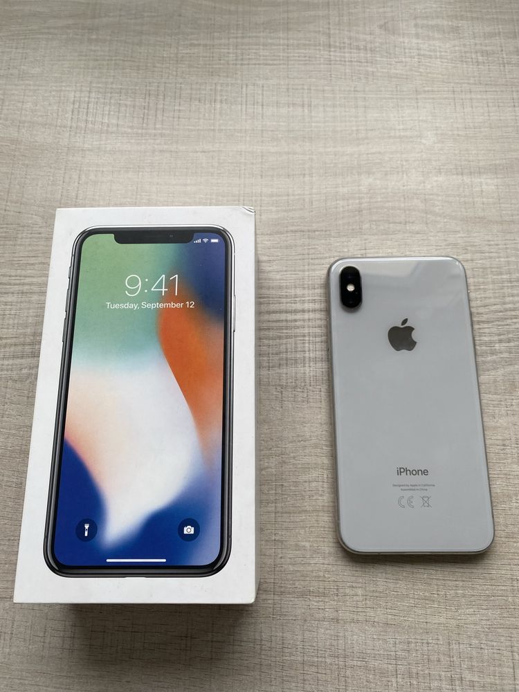 Iphone X 64 GB srebna szarość