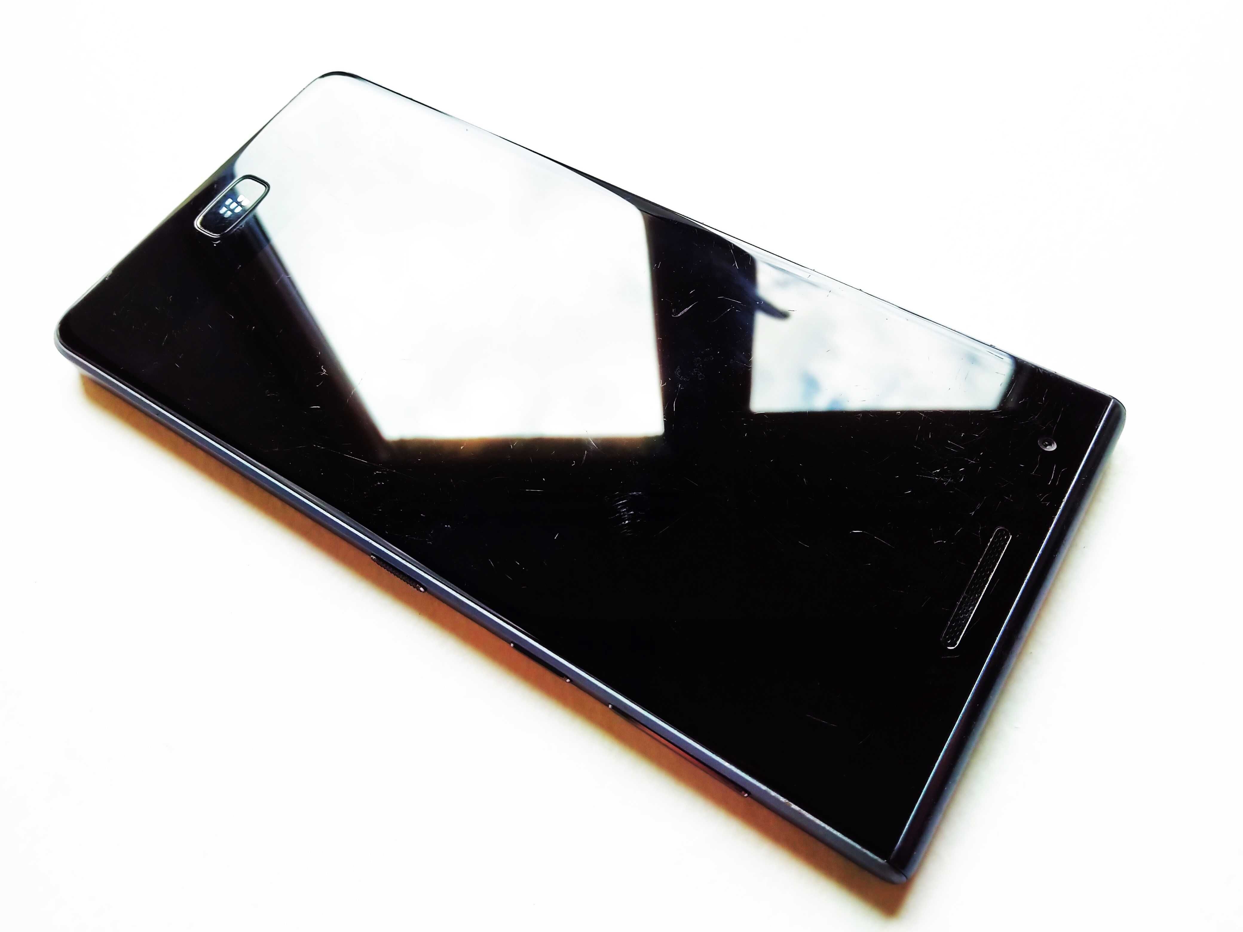 BlackBerry Motion ХОРОШИЙ СТАН!