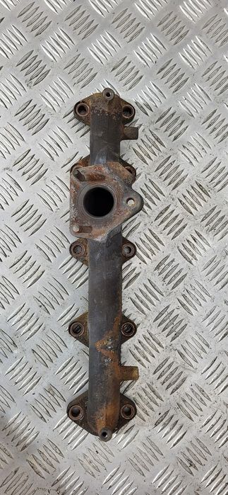 Ssangyong Musso 2.2 Kolektor Wydechowy