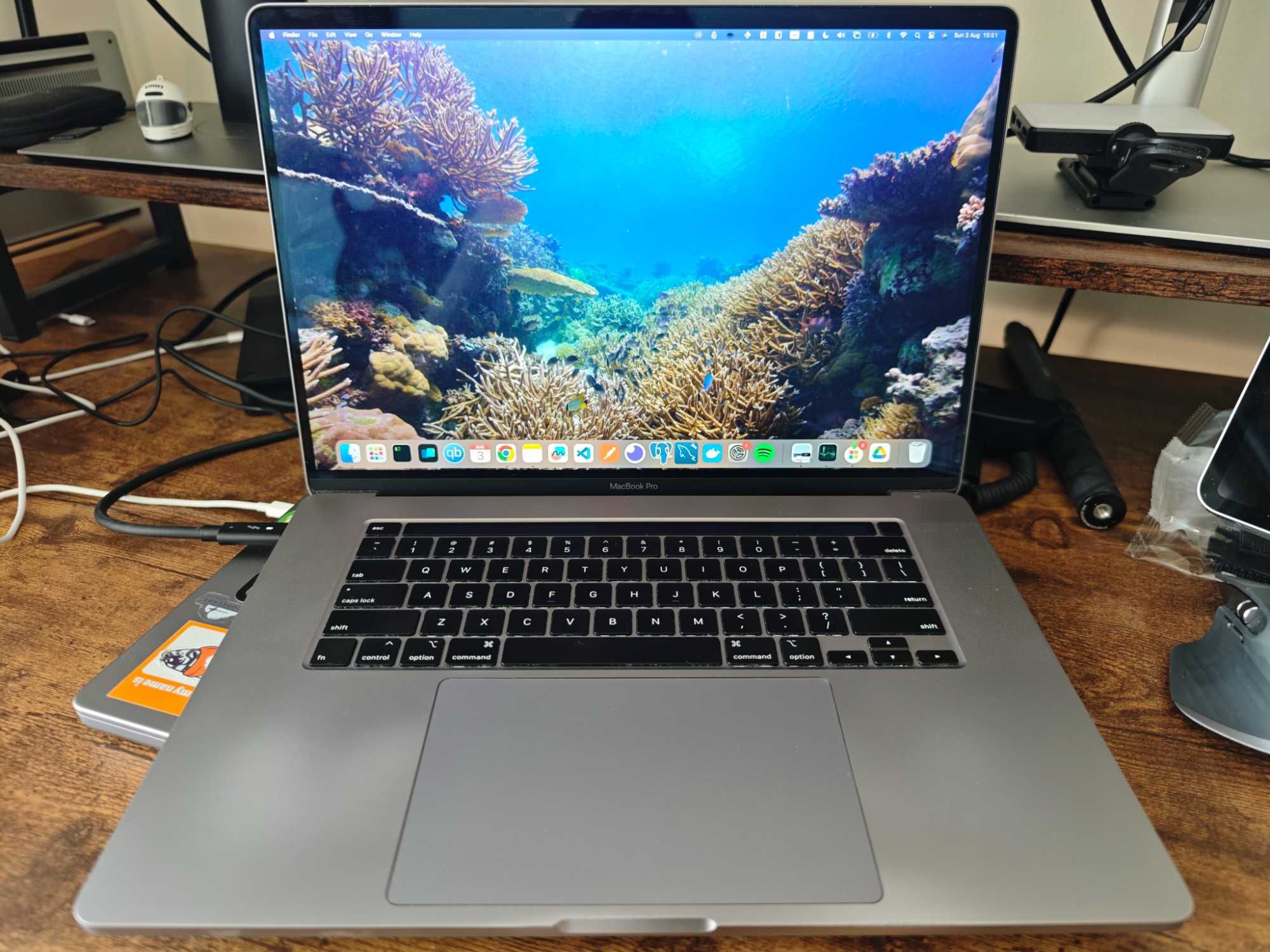 MacBook Pro 16" - i9, 32GB RAM, 1TB SSD - Teclado US