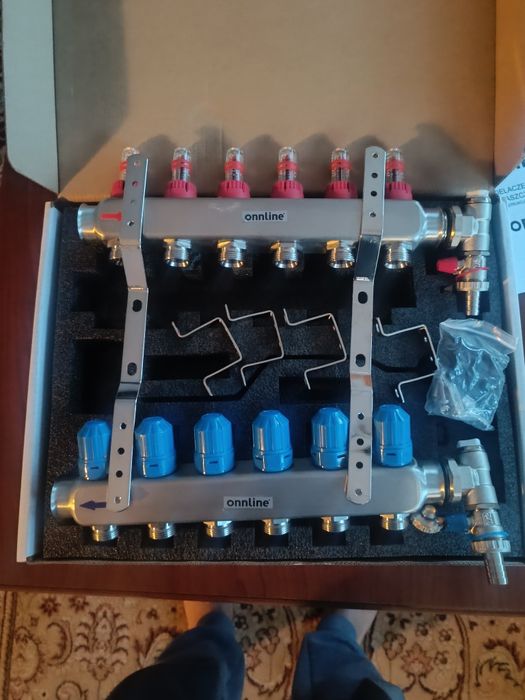 Rozdzielacz do ogrzewania i inox 6 obwodow inox