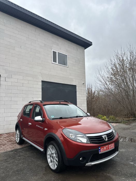 Dacia Sandero StepWey 1.6 газ/бенз