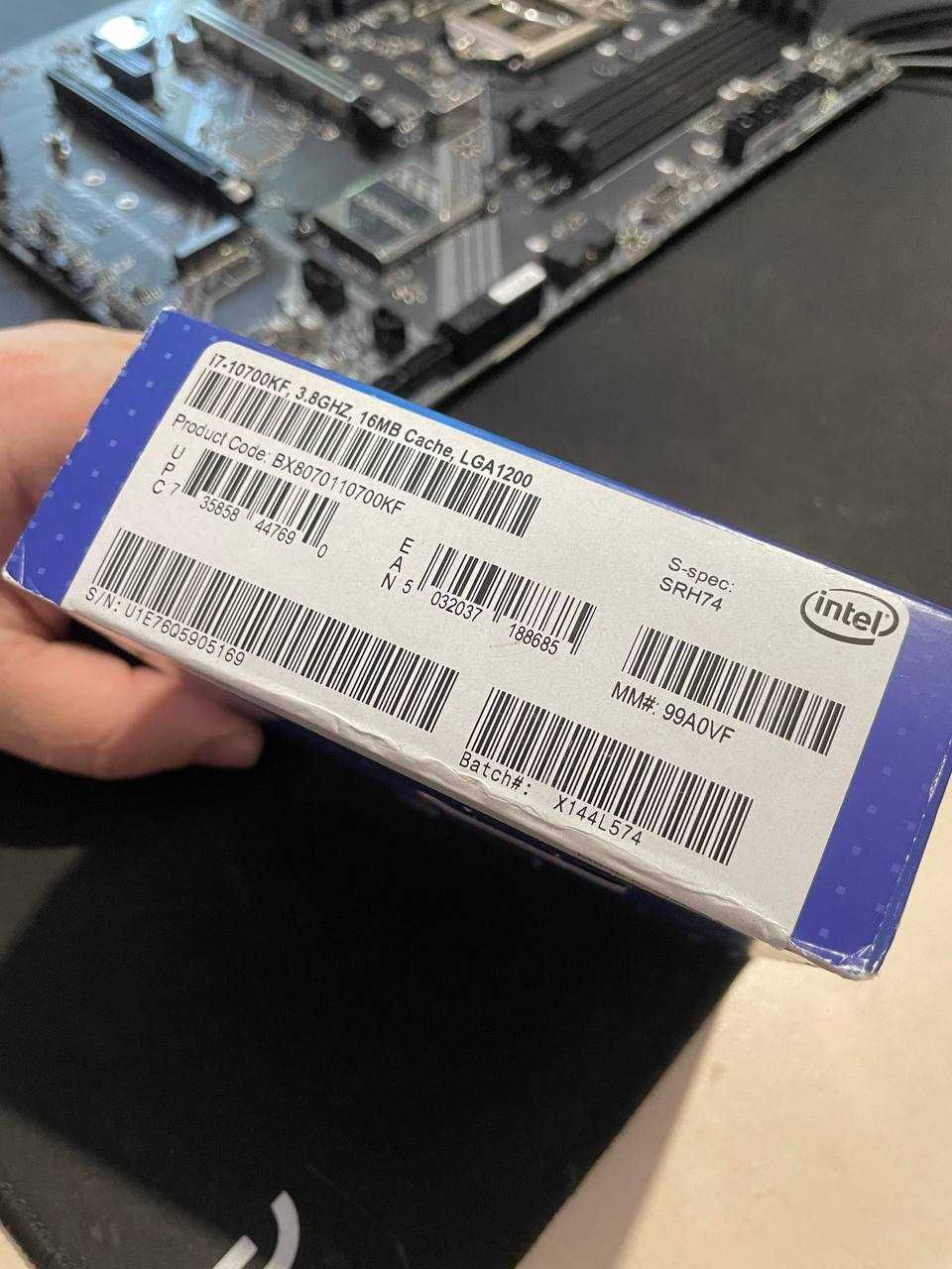 Процессор  Intel Core i7-10700KF