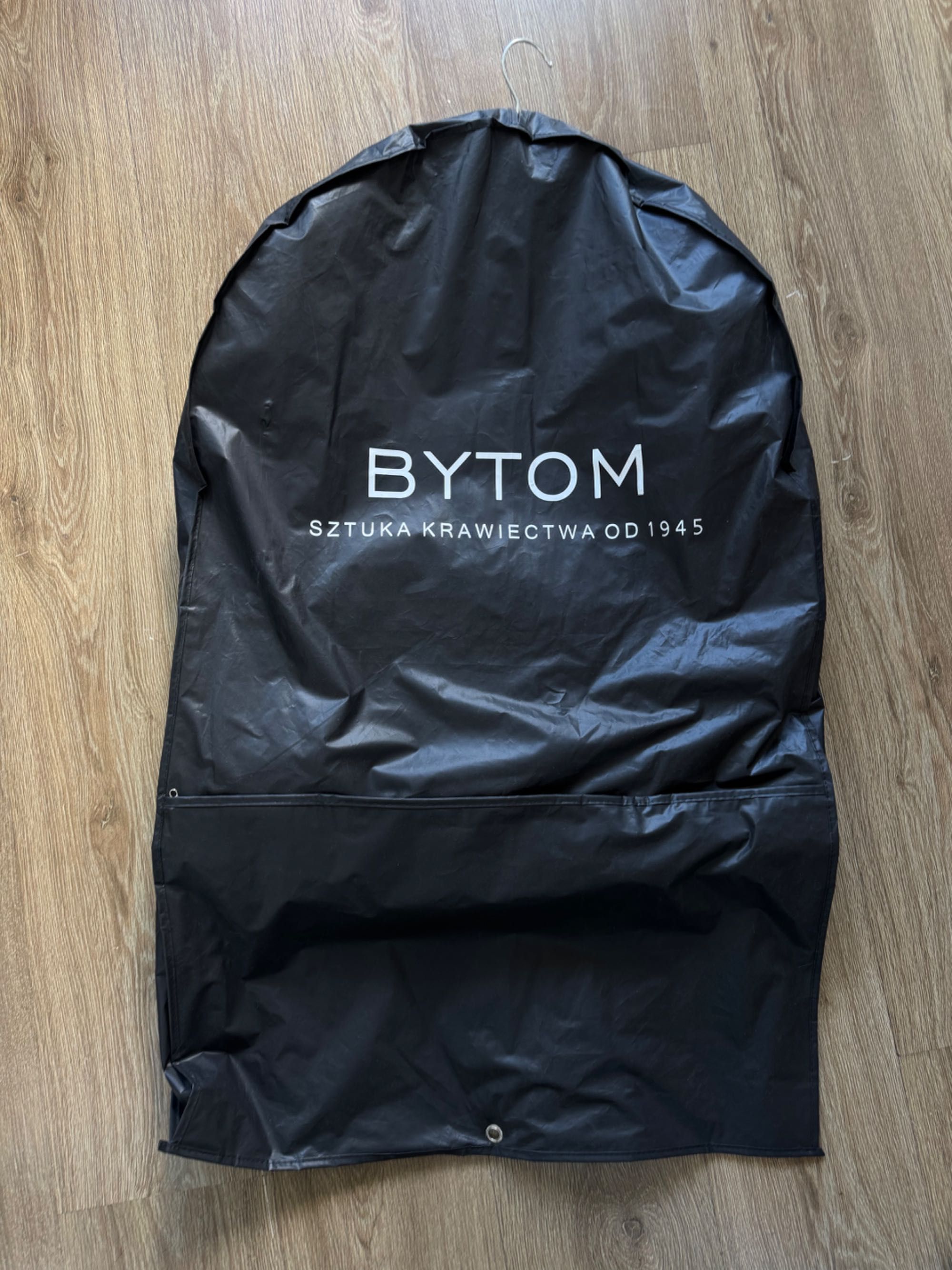 Garnitur męski oliwkowy Bytom Super 110’s M 176/100/88